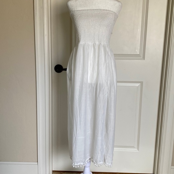 NWT CYN & Luca Swim Cover Up dress Women’s White Smocked Sheer Beach  Sz M - Picture 2 of 10
